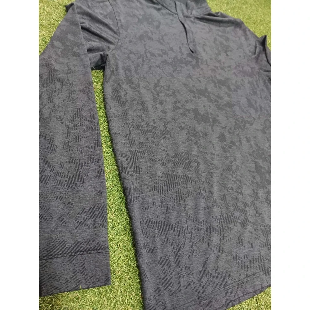 Under Armour UA Playoff Golf Top Mens Small Gray‎ Camouflage Jacquard UPF 50+